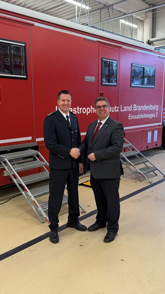 Neuer hauptamtlicher Kreisbrandmeister Felix Lau tritt Dienst im Landkreis Havelland an