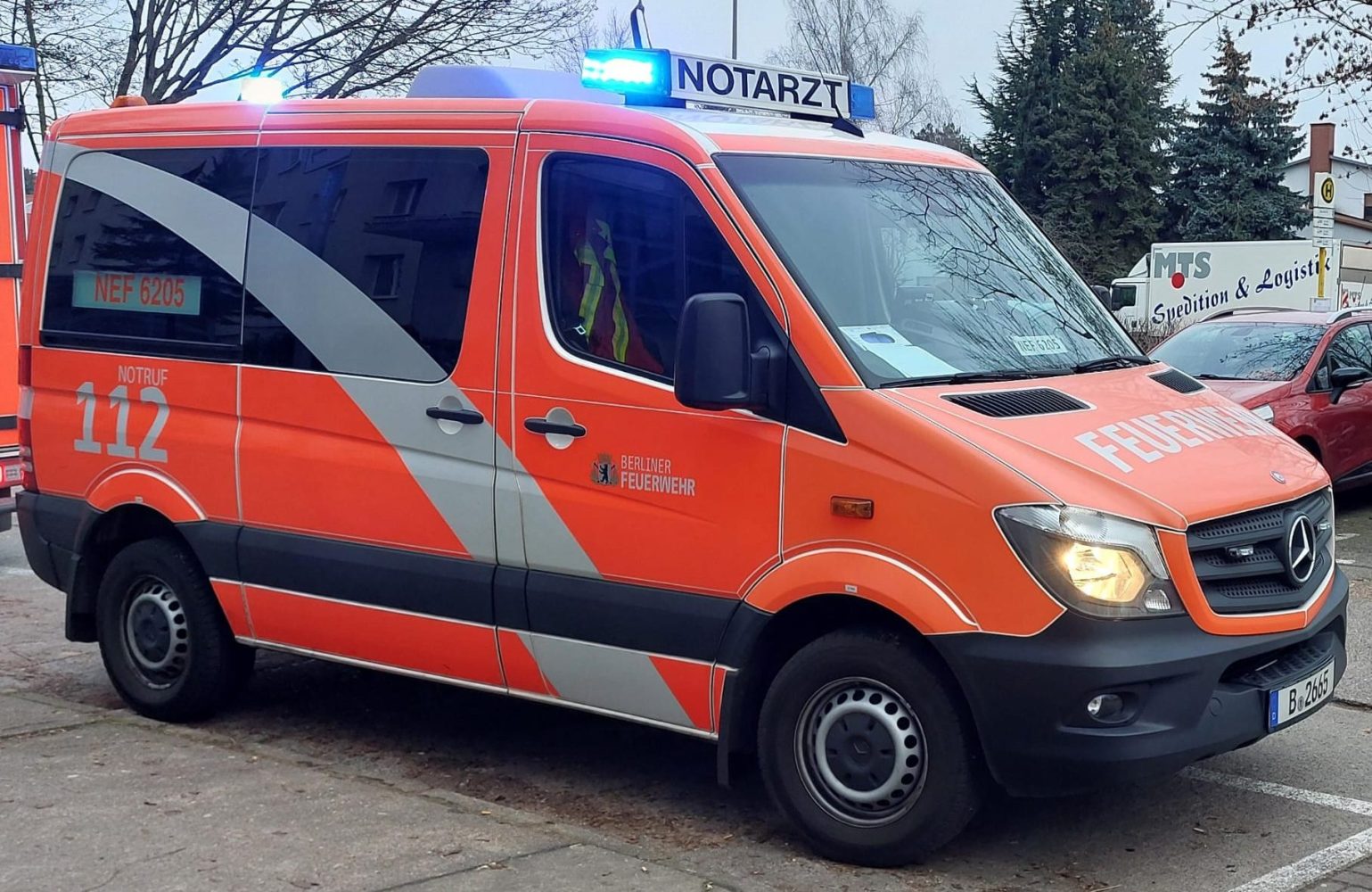 Jugendlicher nach Starkstromschlag im Gleisbett verstorben