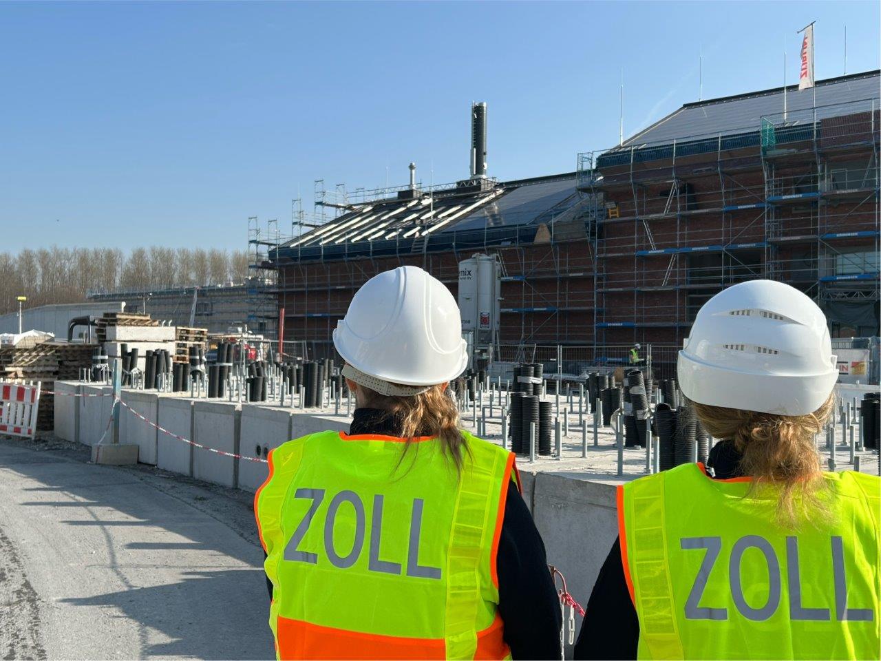 Zoll überprüft das Baugewerbe - bundesweite Schwerpunktprüfung      - Mehr als 800 Ermittlungsverfahren eingeleitet