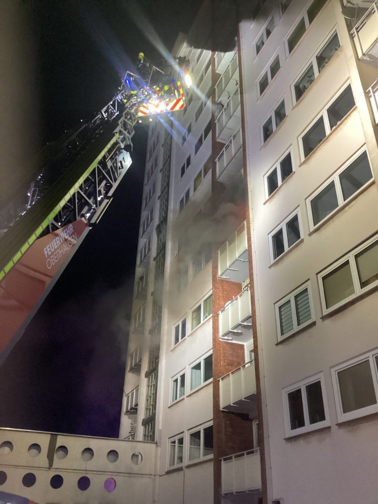 Ausgedehnter Küchenbrand im Hochhaus