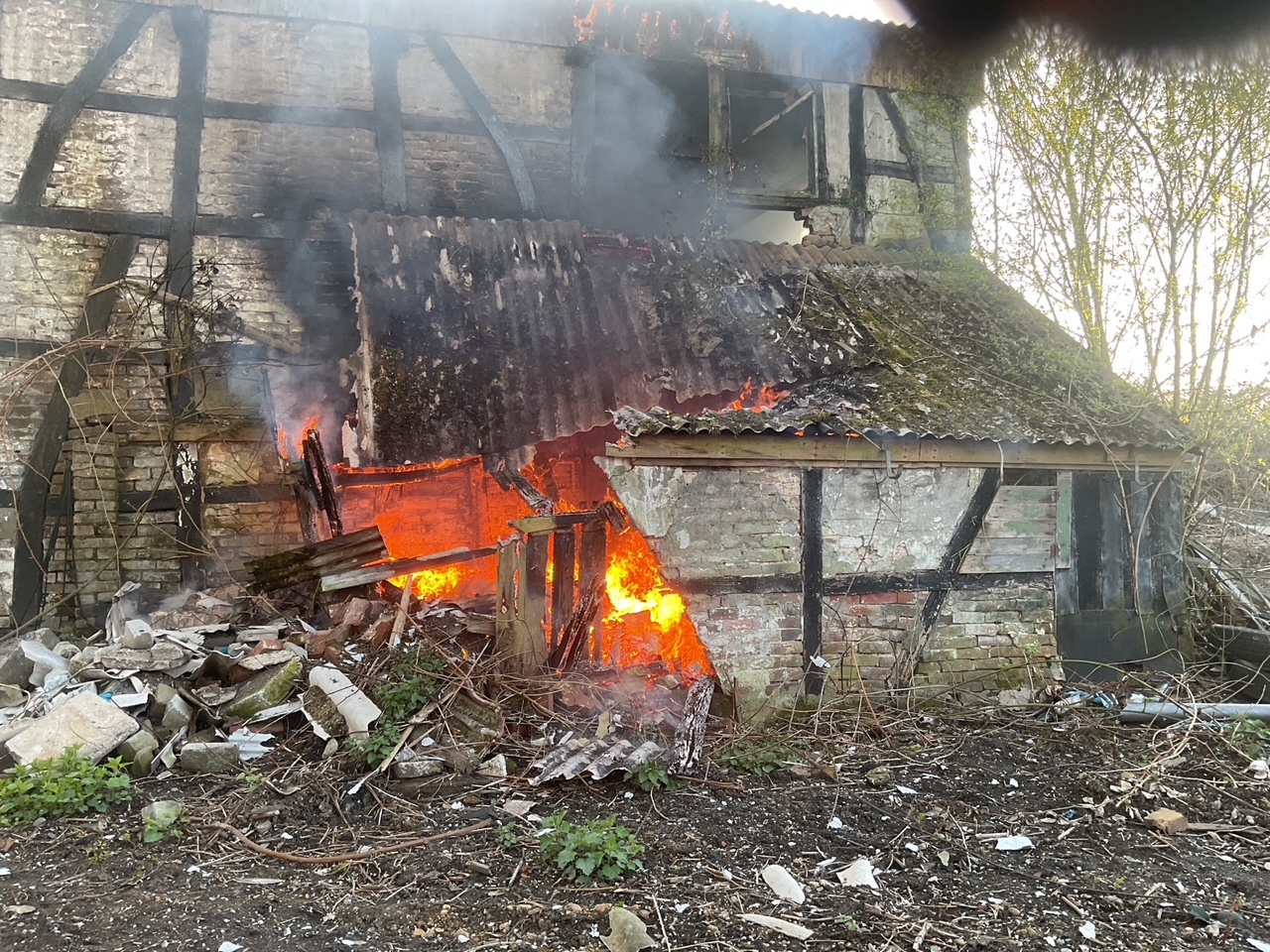 Brennende Hütte in Dortmund Bövinghausen