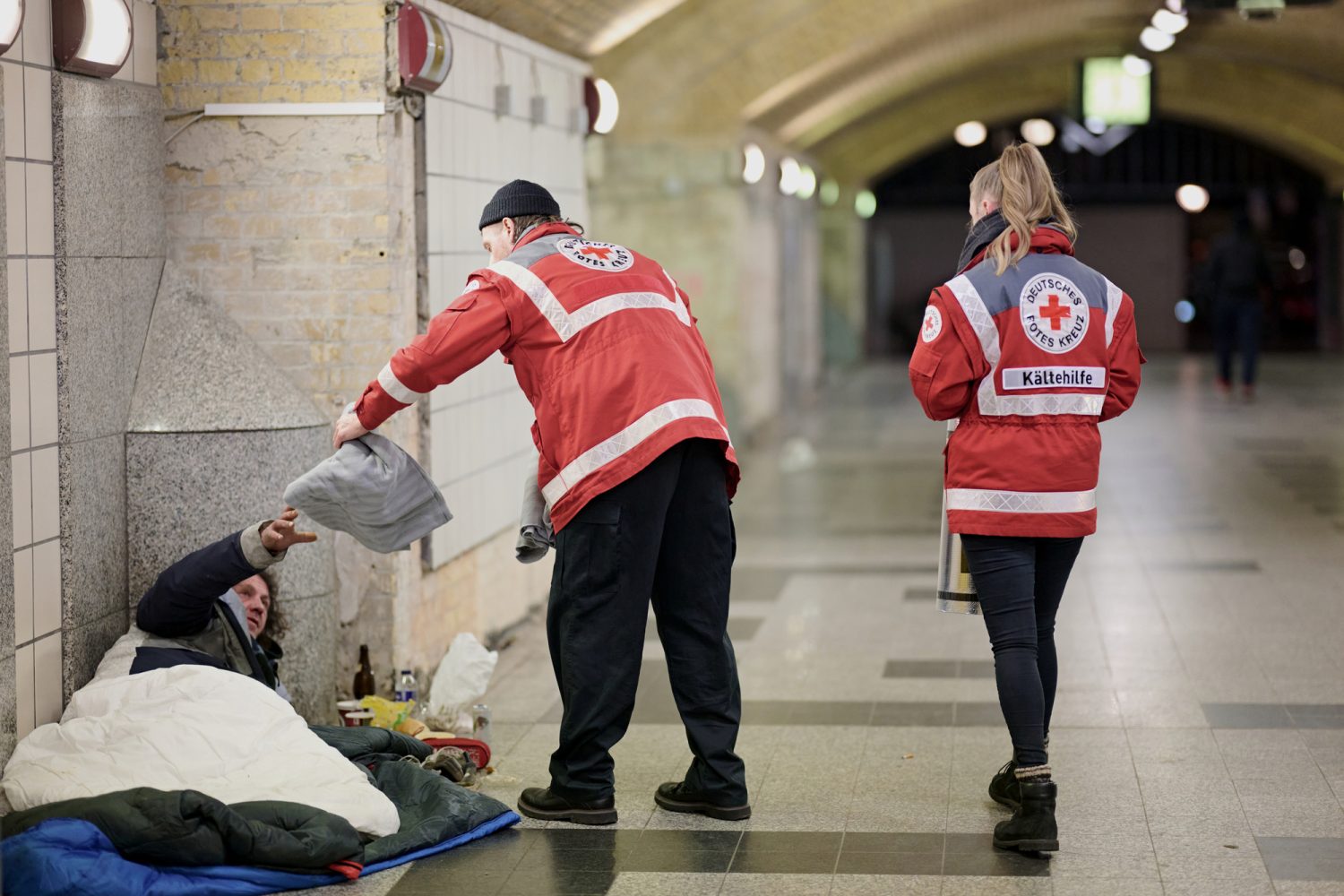 Bilanz der Kältehilfe-Saison 2025/2026 nach hartem Winter:  Anrufe beim DRK-Wärmebus nahezu verdoppelt